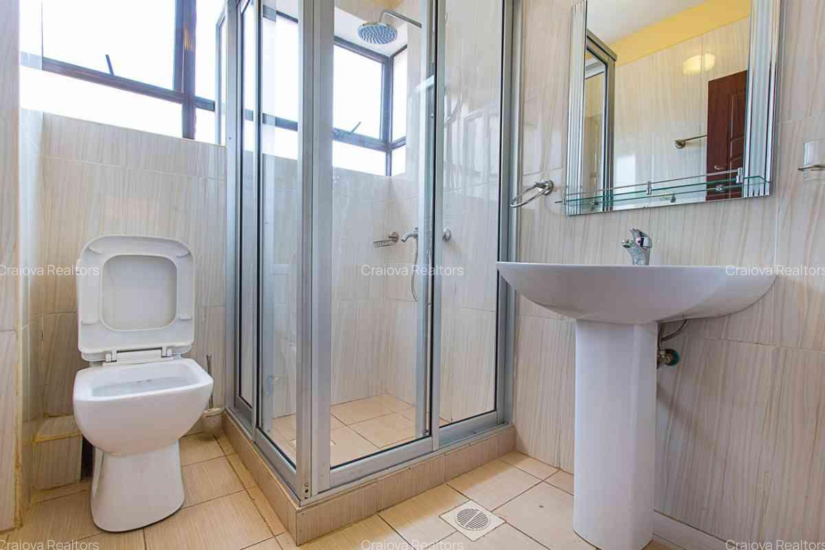 3 Bed Apartment with En Suite at Kiambu Road - 12