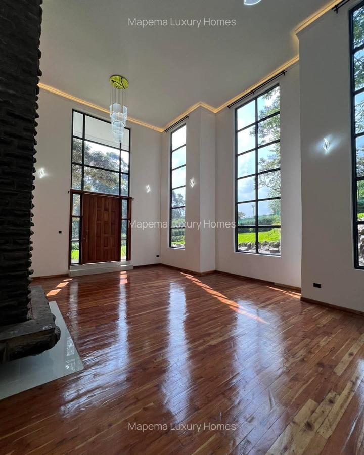 6 Bed House with En Suite at Marula Road - 2