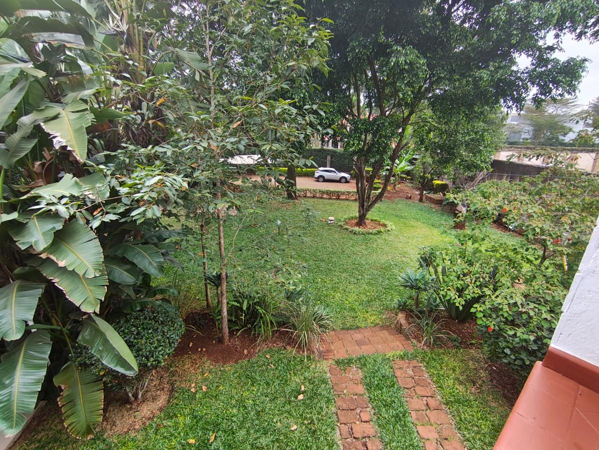 3 Bed House with En Suite at Runda - 12