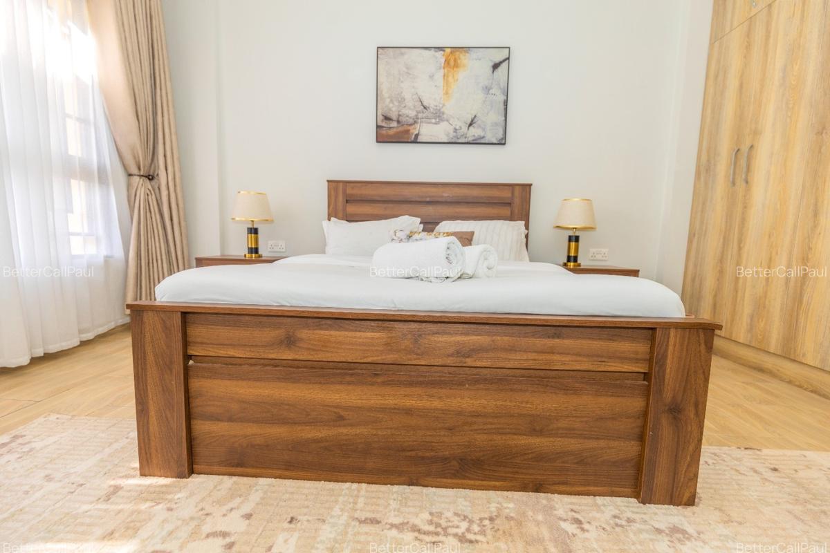 Serviced 3 Bed Apartment with En Suite at Rose Avenue - 9