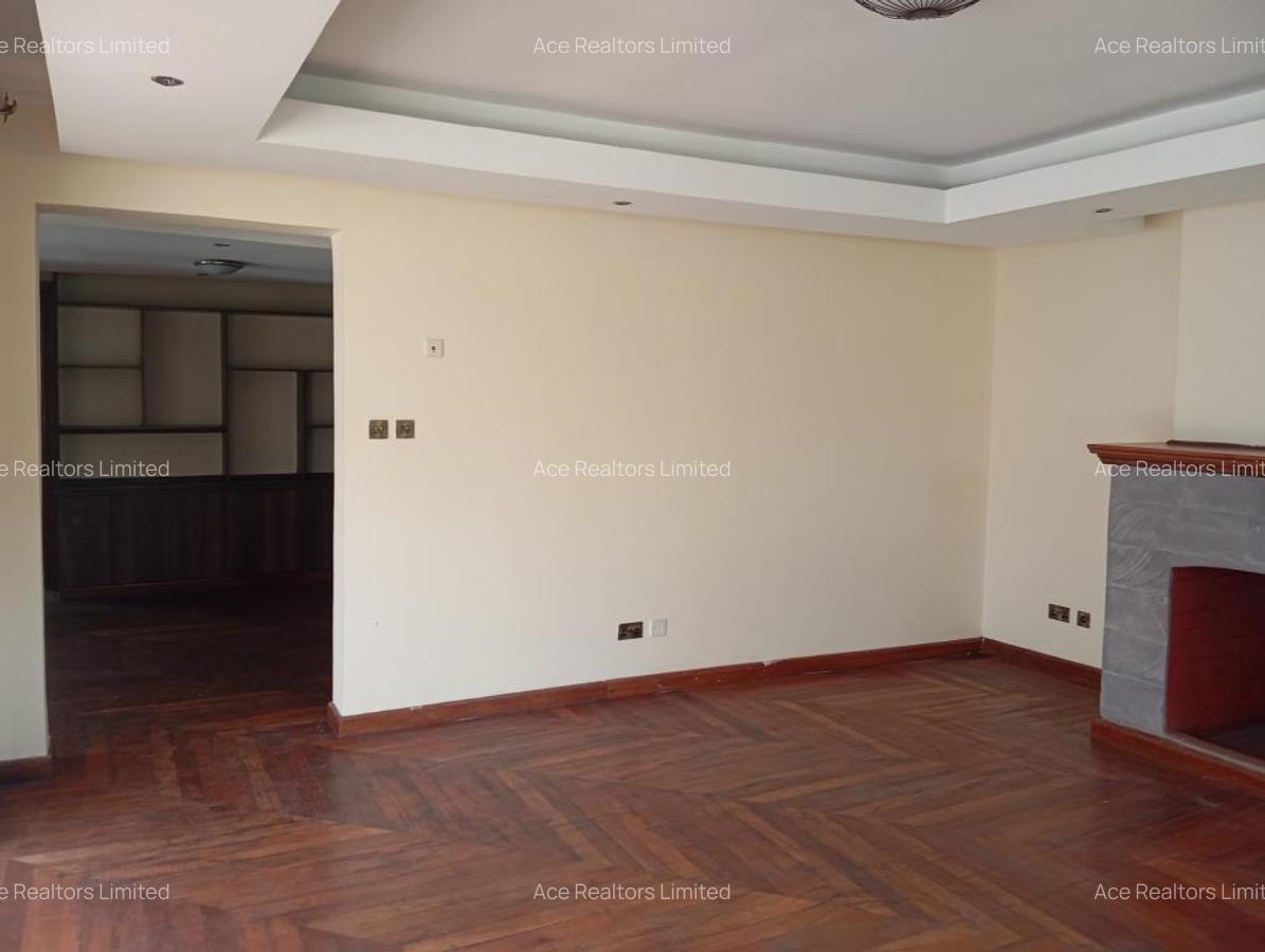 5 Bed Villa with En Suite at Lavington Estate Nairobi - 4