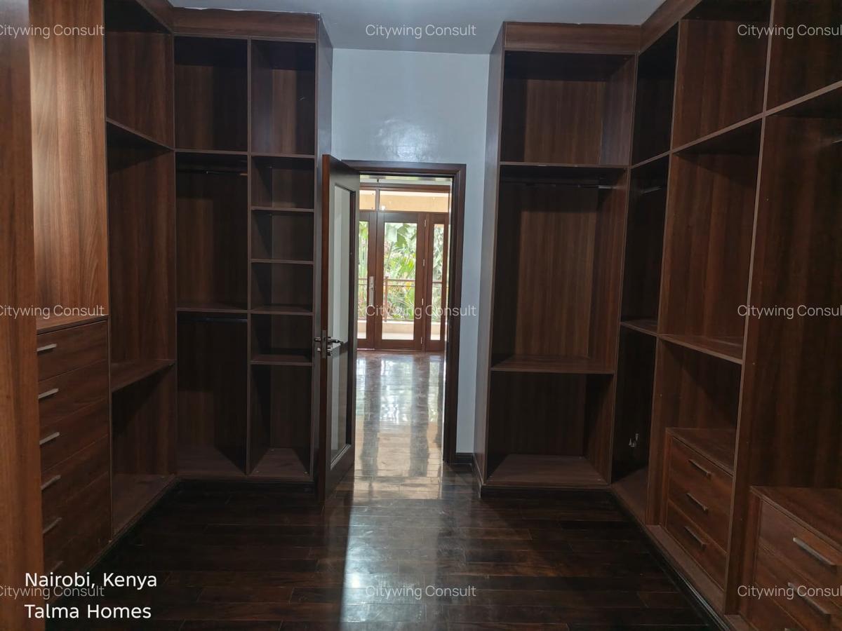 5 Bed Townhouse with En Suite at Ndoto Road - 11