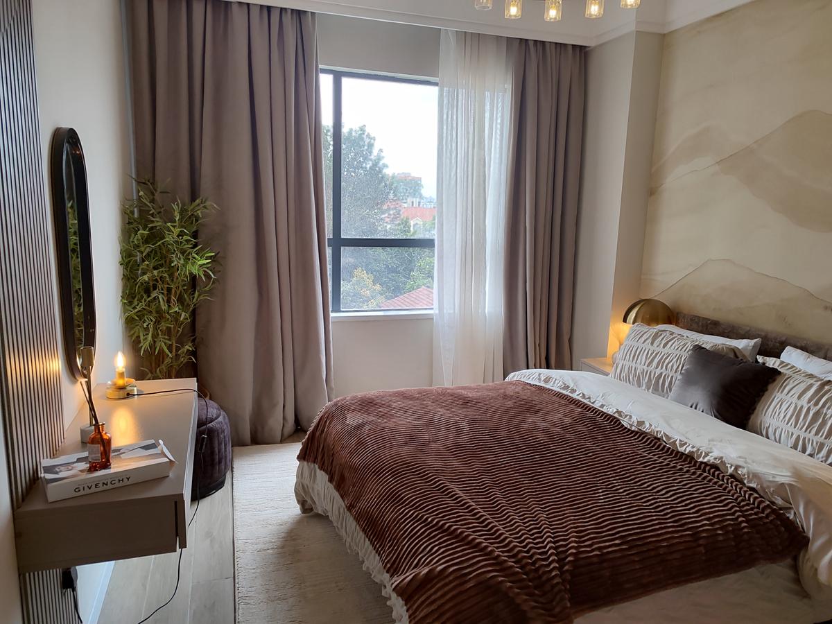 Serviced 1 Bed Apartment with En Suite at Hatheru - 6