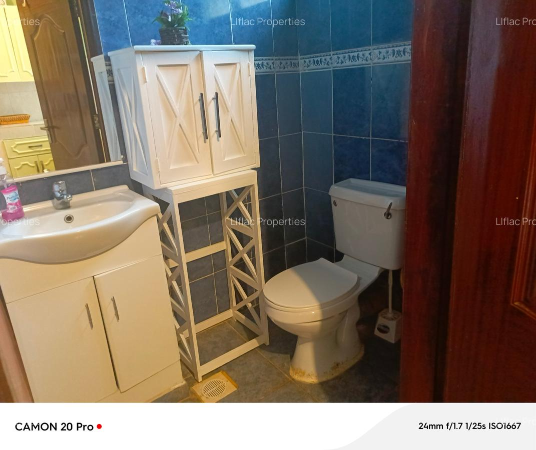 1 Bed House with Garden in Rosslyn - 16