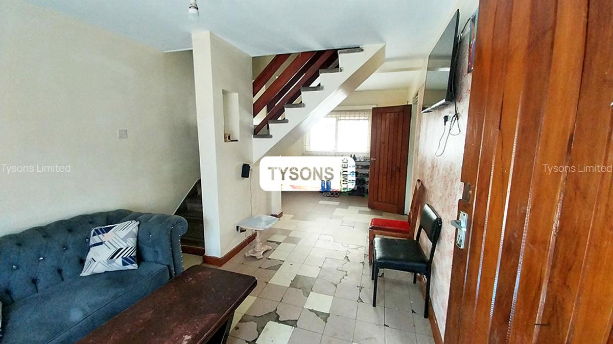 3 Bed House in Buruburu - 3