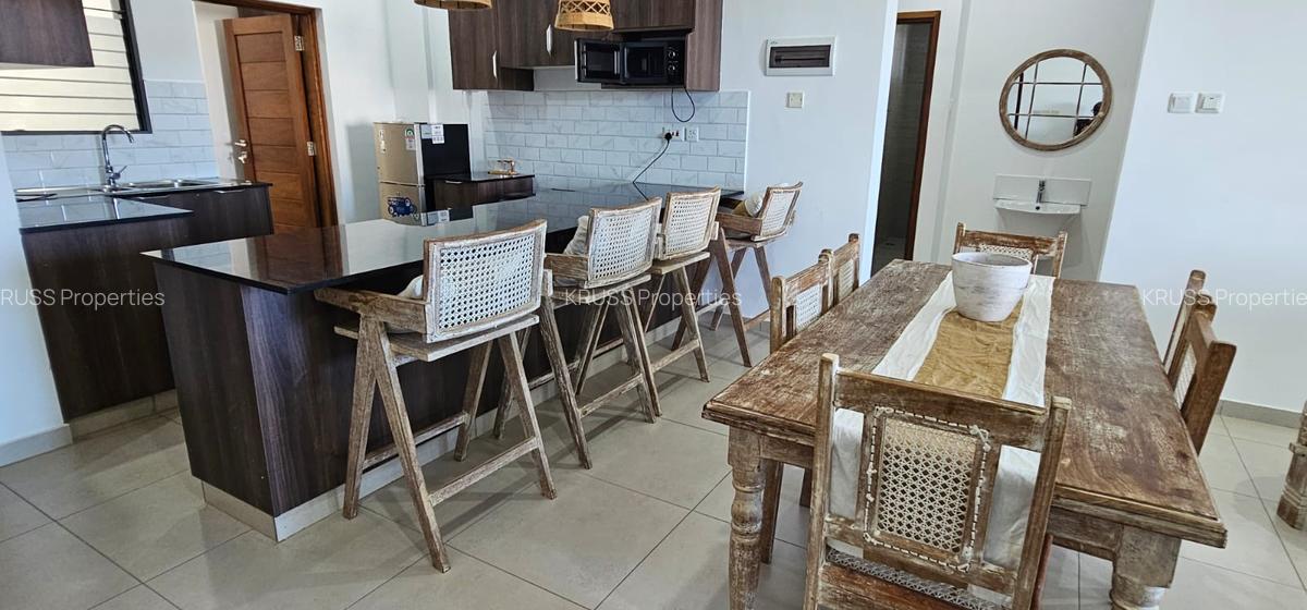 3 Bed Apartment with En Suite at As154 - 1