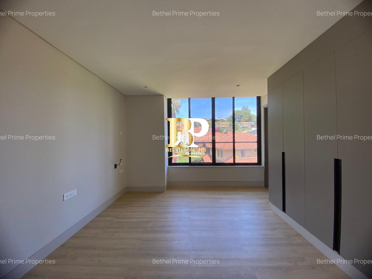 5 Bed Villa with En Suite at Grevillea Groove - 18