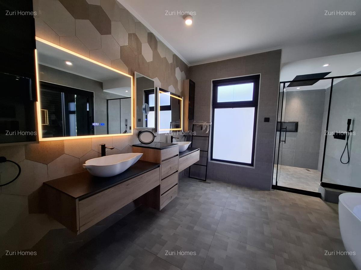 4 Bed Townhouse with En Suite in Lavington - 8