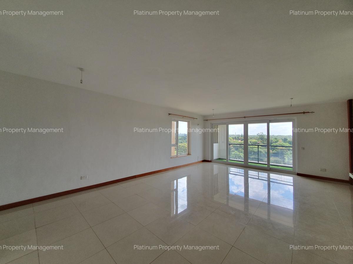 4 Bed Apartment with En Suite at Githuri Rd - 1