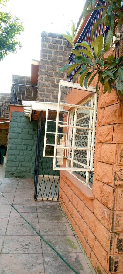 4 Bed Townhouse with En Suite in Kilimani - 12