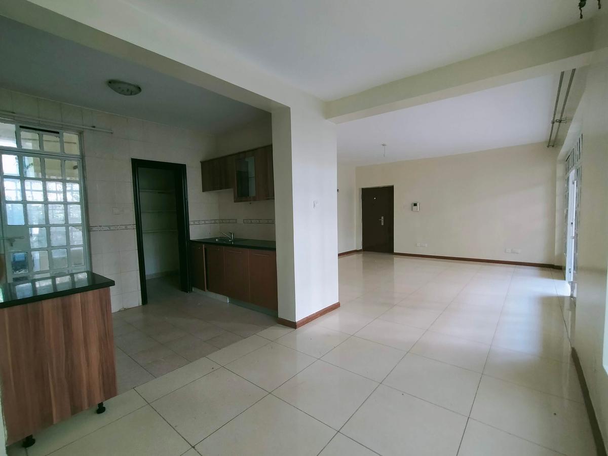 3 Bed Apartment with En Suite in Thika Road - 11