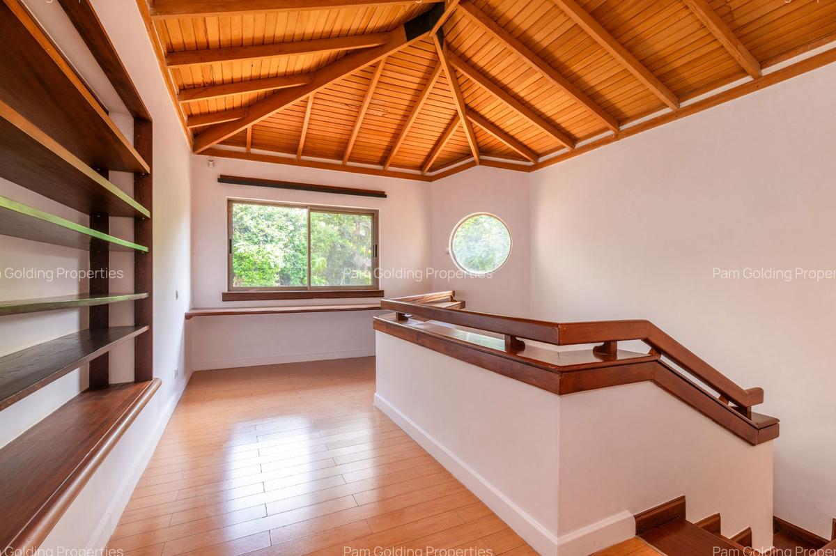 4 Bed House with En Suite in Kitisuru - 5