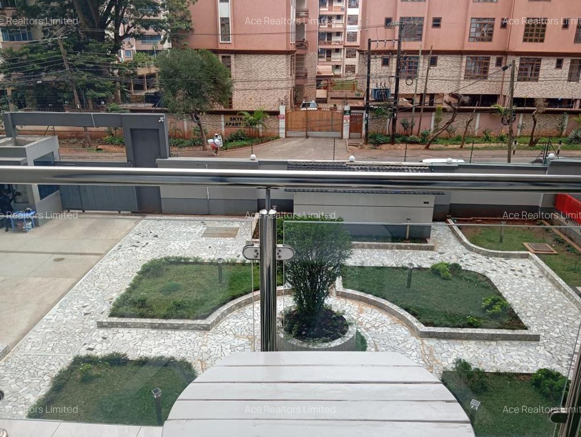 2 Bed Apartment with En Suite at Lavington - 10