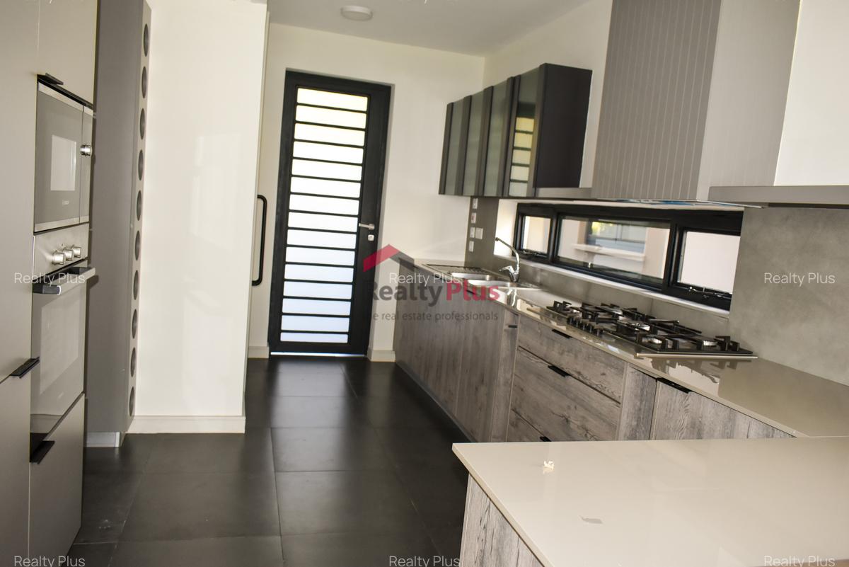 4 Bed House with En Suite in Limuru Town - 4