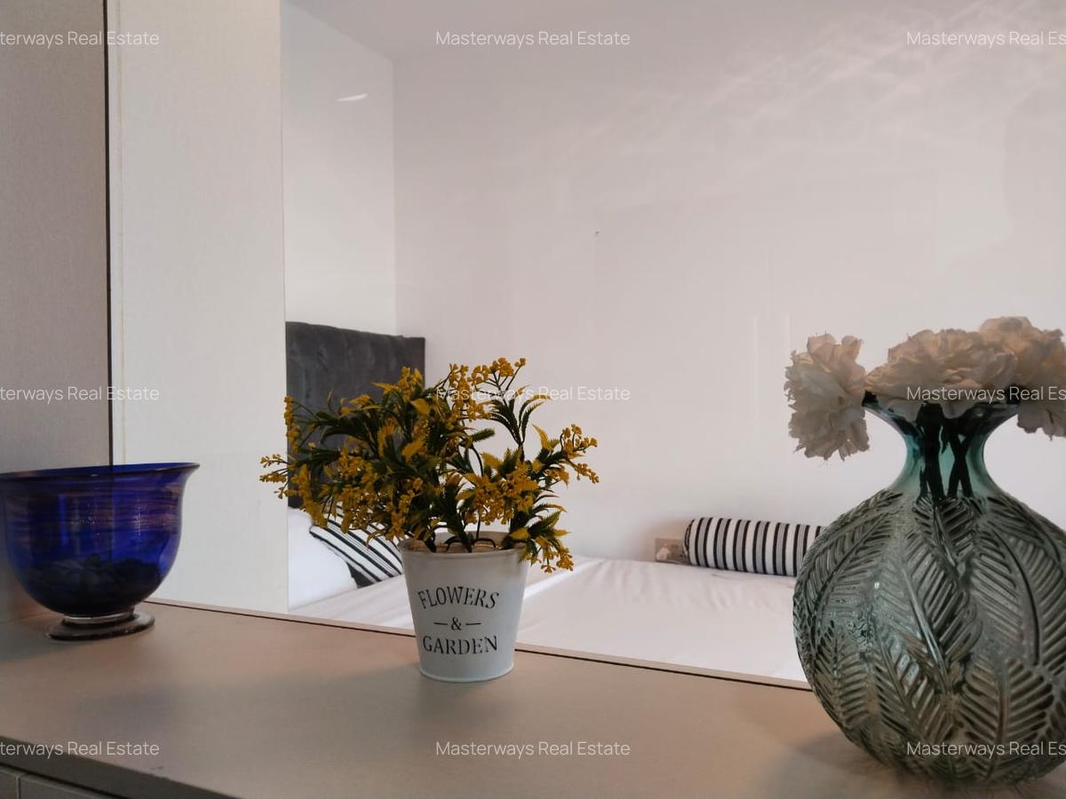 Serviced Studio Apartment with En Suite at Othaya Road - 7