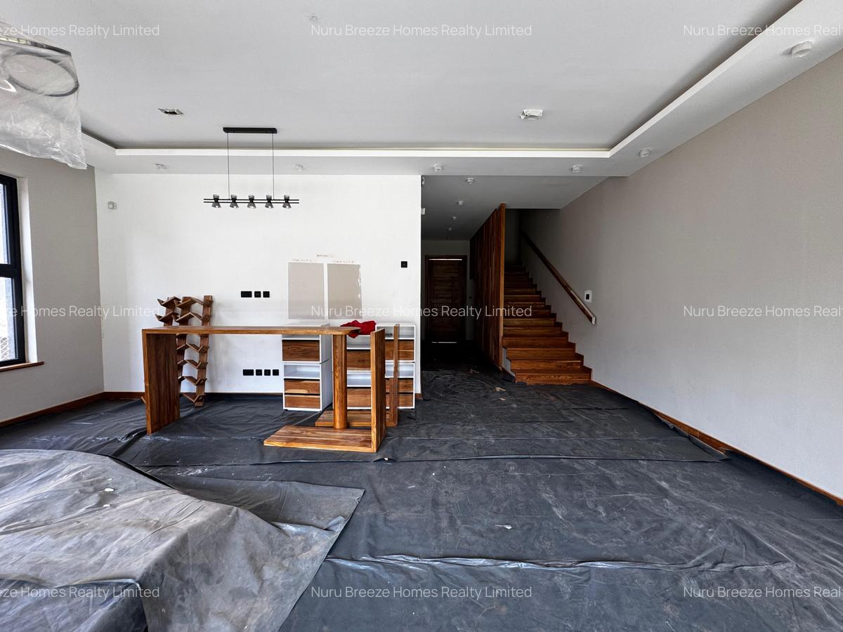 4 Bed Townhouse with En Suite in Loresho - 19