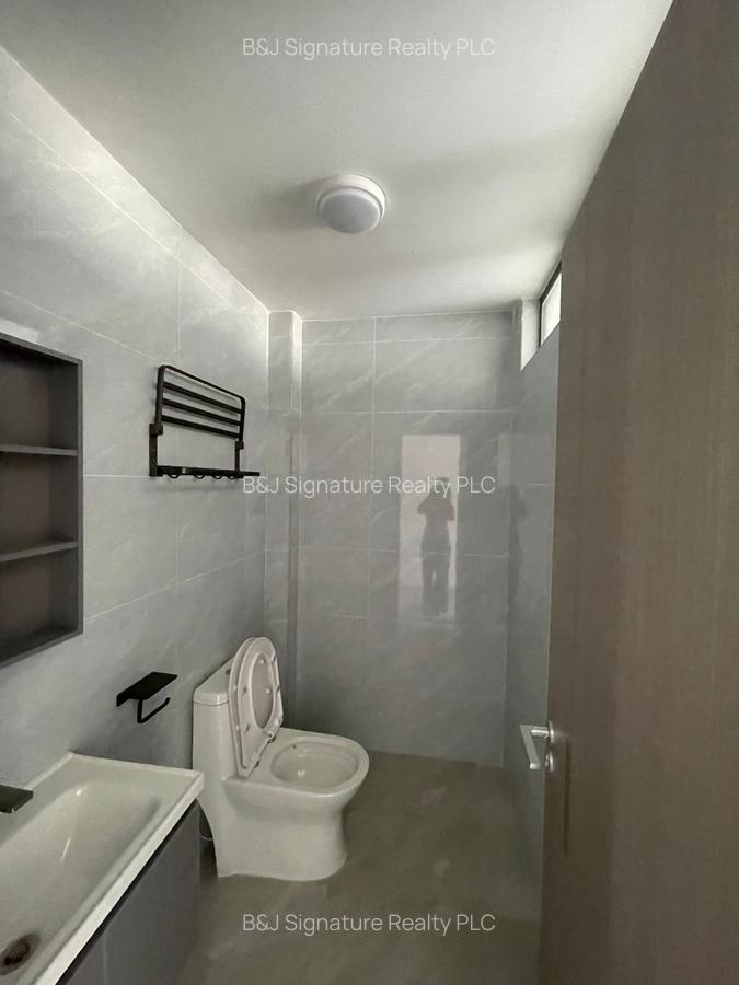 2 Bed Apartment with En Suite in Kilimani - 17