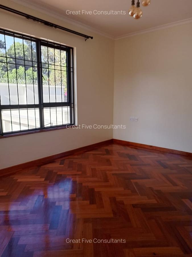 5 Bed House with En Suite in Kitisuru - 13