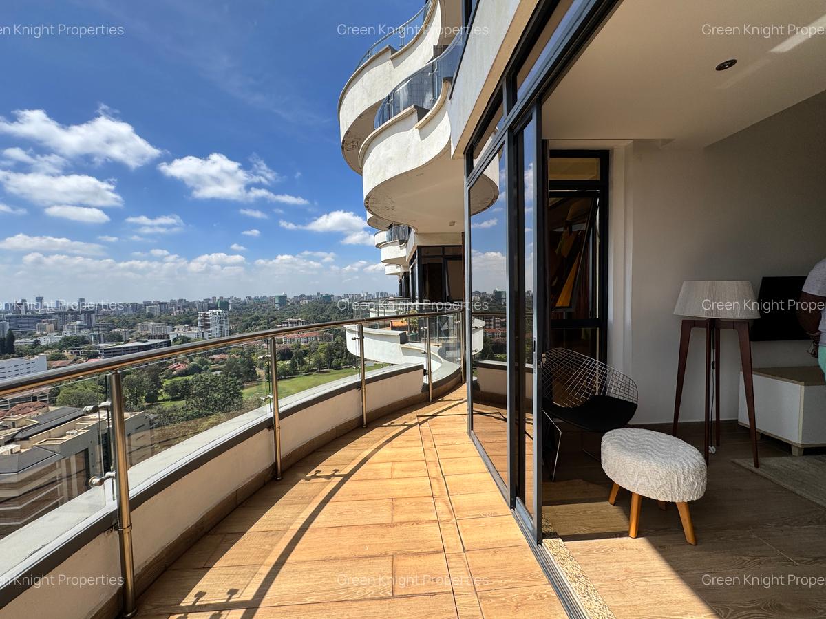 Serviced 2 Bed Apartment with En Suite in Westlands Area - 9
