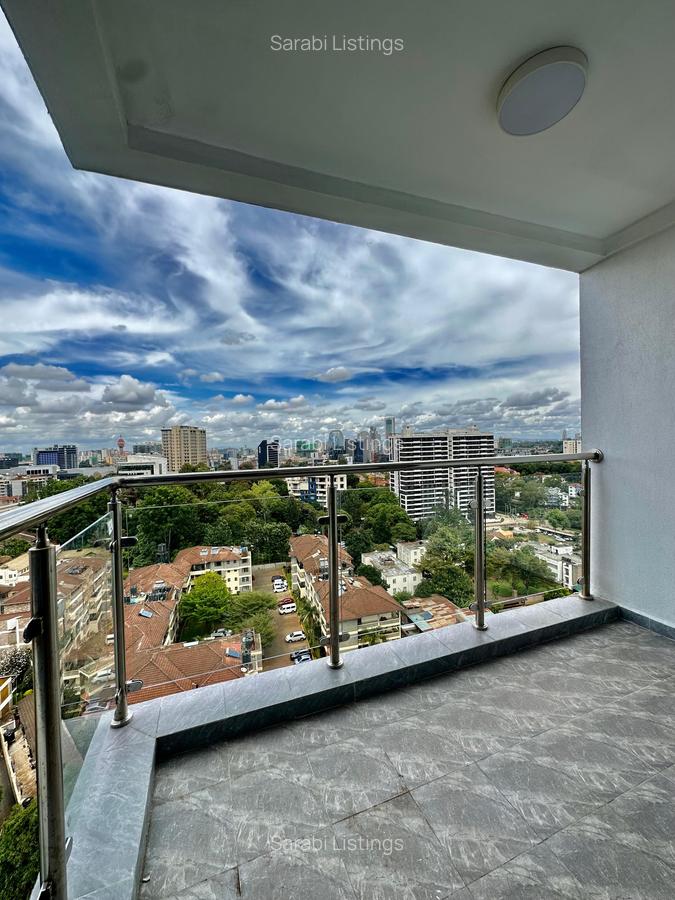 3 Bed Apartment with En Suite in Westlands Area - 12