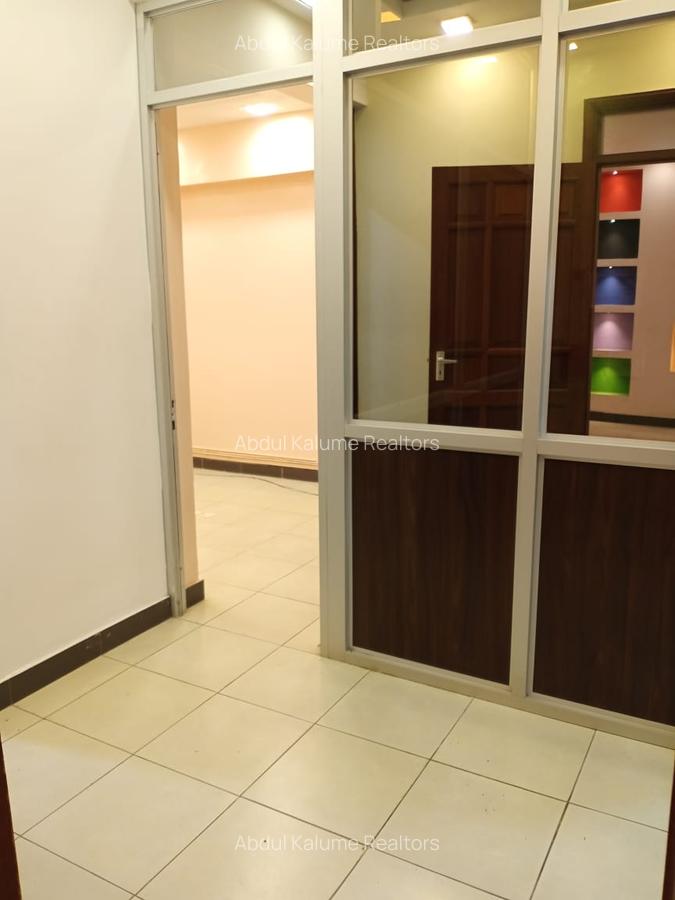 Serviced 2 Bed Apartment with En Suite at Kizingo - 10