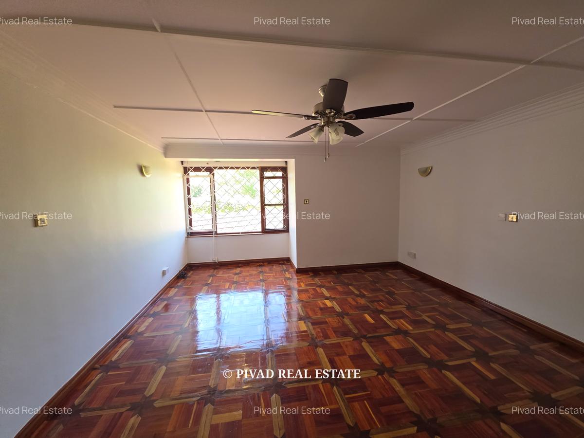 4 Bed House with Staff Quarters in Runda - 11