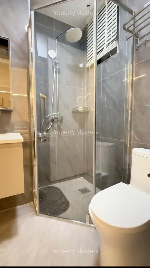 2 Bed Apartment with En Suite at Wood Avenue - 4