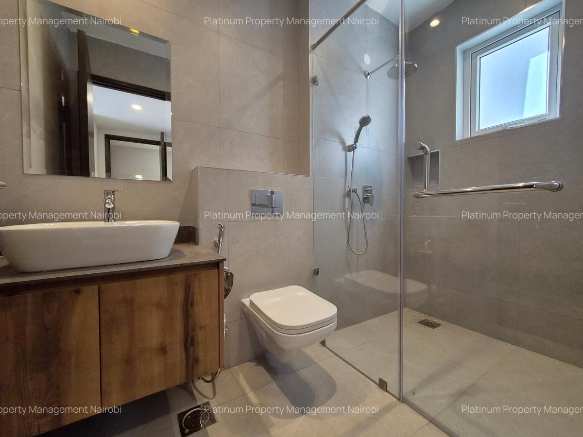 5 Bed Apartment with En Suite at General Mathenge Drive - 11