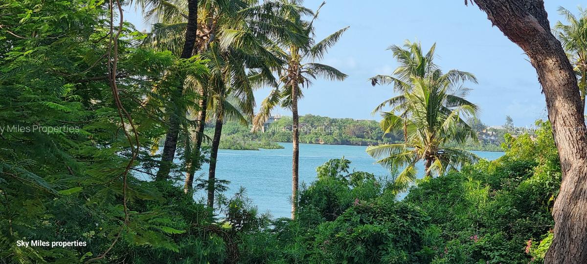 4 ac Land at Serena - 9