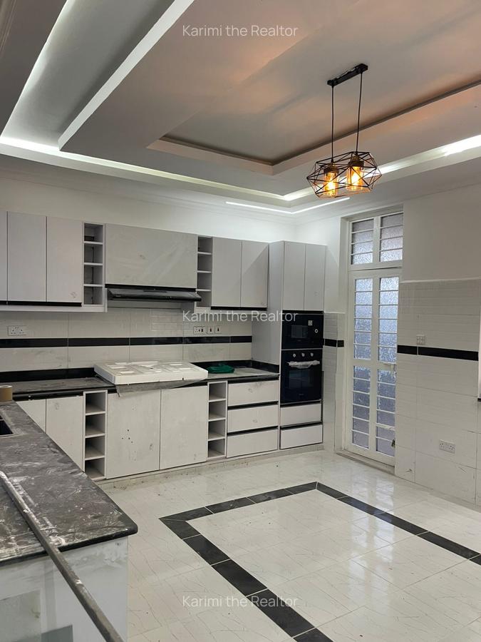 4 Bed House with En Suite in Ruiru - 17