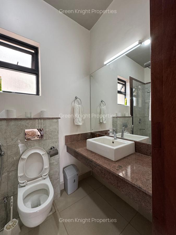 Serviced 2 Bed Apartment with En Suite in Westlands Area - 9