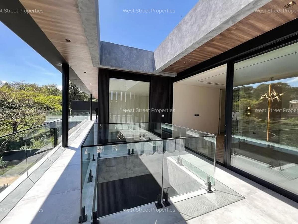 5 Bed Villa with En Suite at Kitisuru - 11