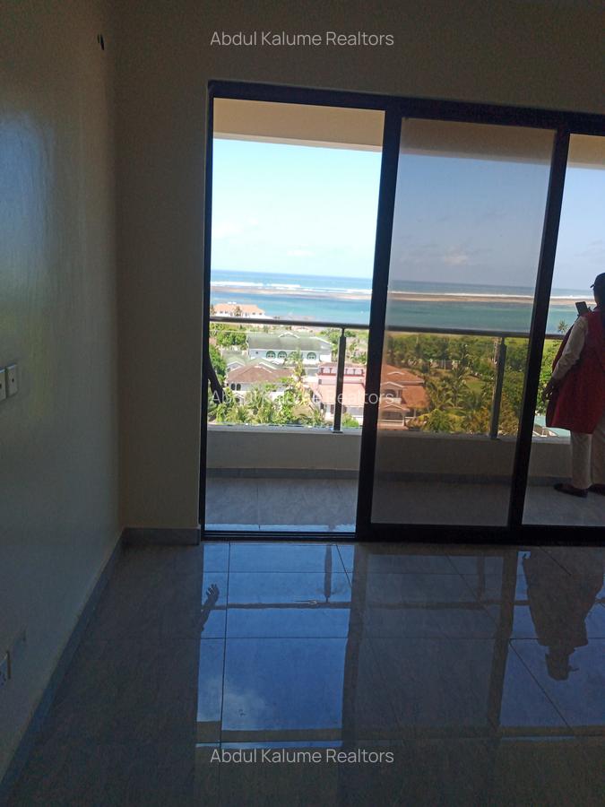 4 Bed House with En Suite at Nyali - 2