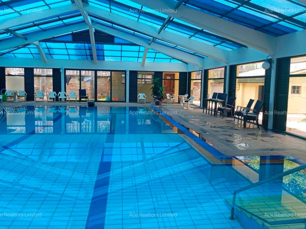 3 Bed Townhouse with En Suite at Off Brookside Drive - 19