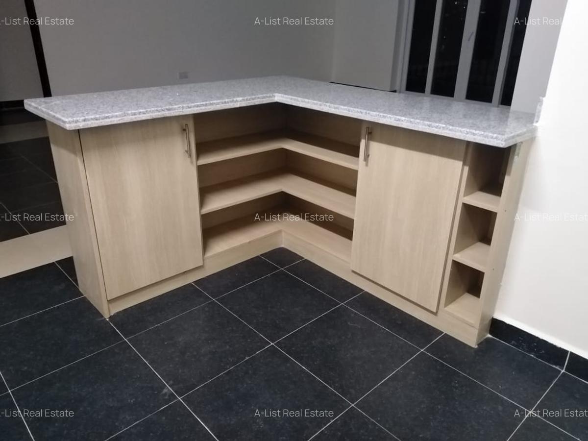 2 Bed Apartment with En Suite at Hatheru Road - 2