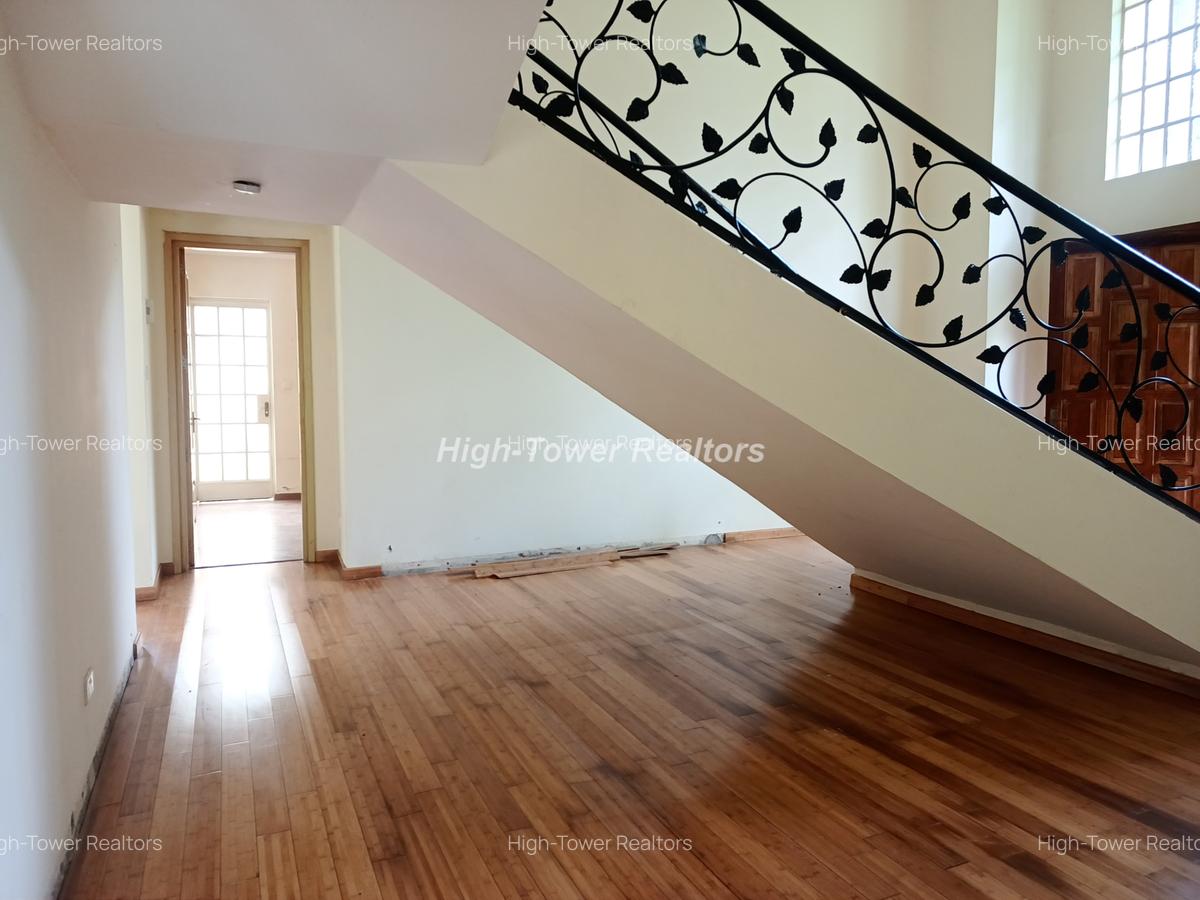 4 Bed House with En Suite in Karen - 10