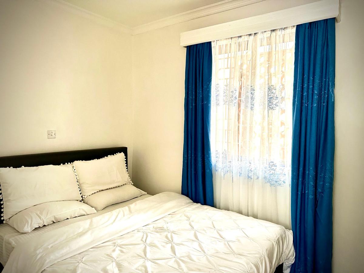 Serviced 1 Bed Apartment with En Suite at Baobab Street - 9