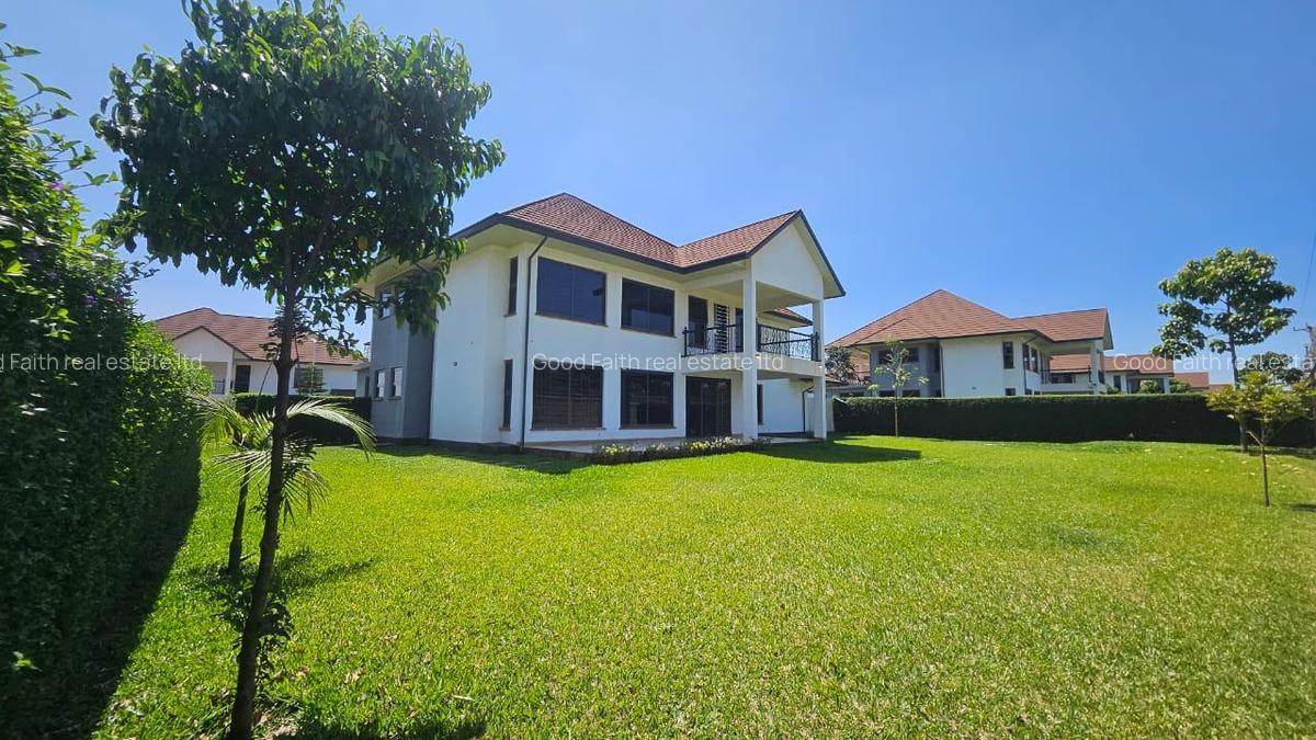 4 Bed Townhouse with En Suite in Kiambu Road - 14