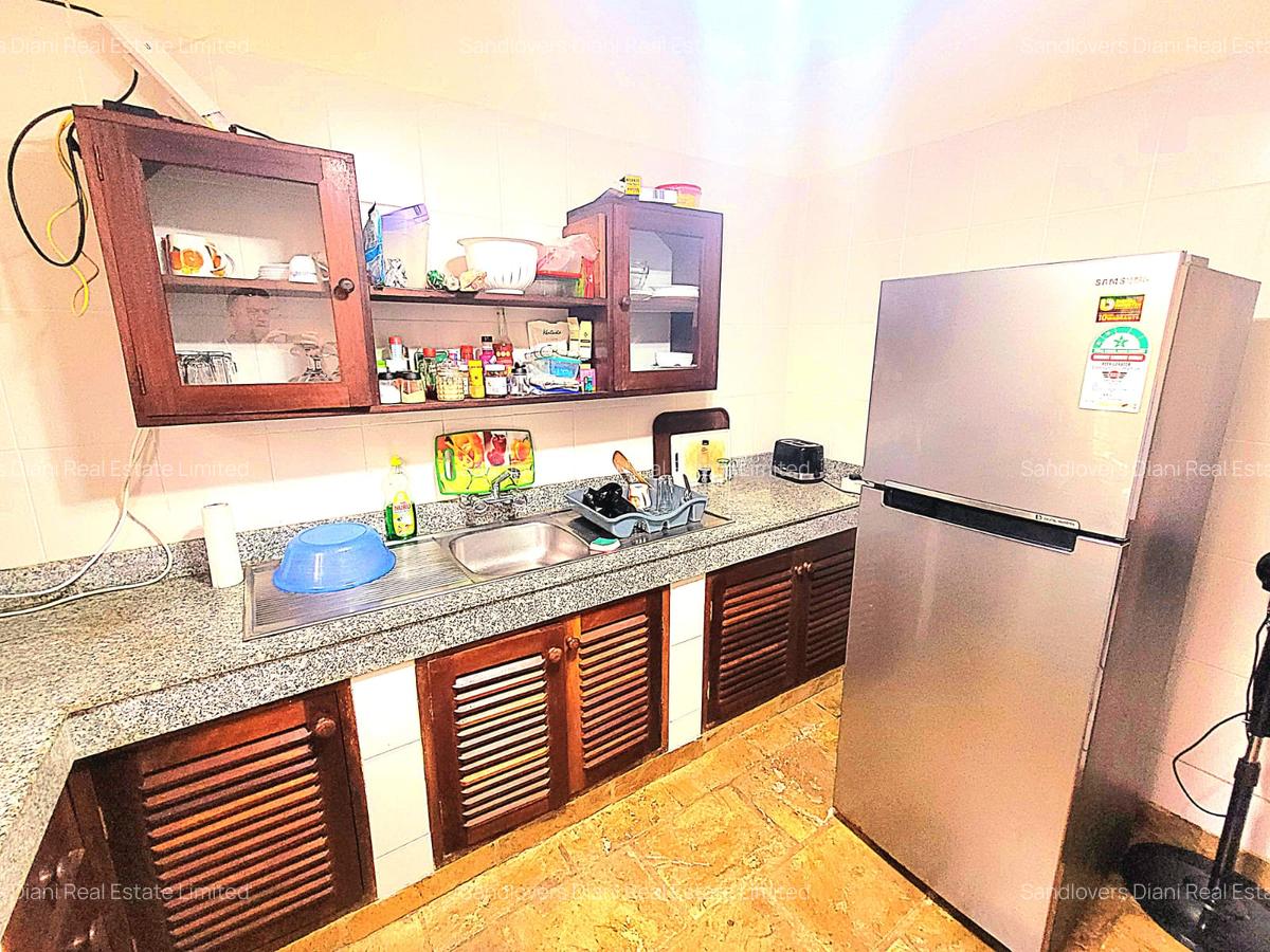 Furnished 2 Bed Apartment with En Suite in Diani - 10