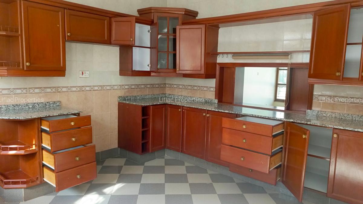 4 Bed House with En Suite in Thigiri - 10