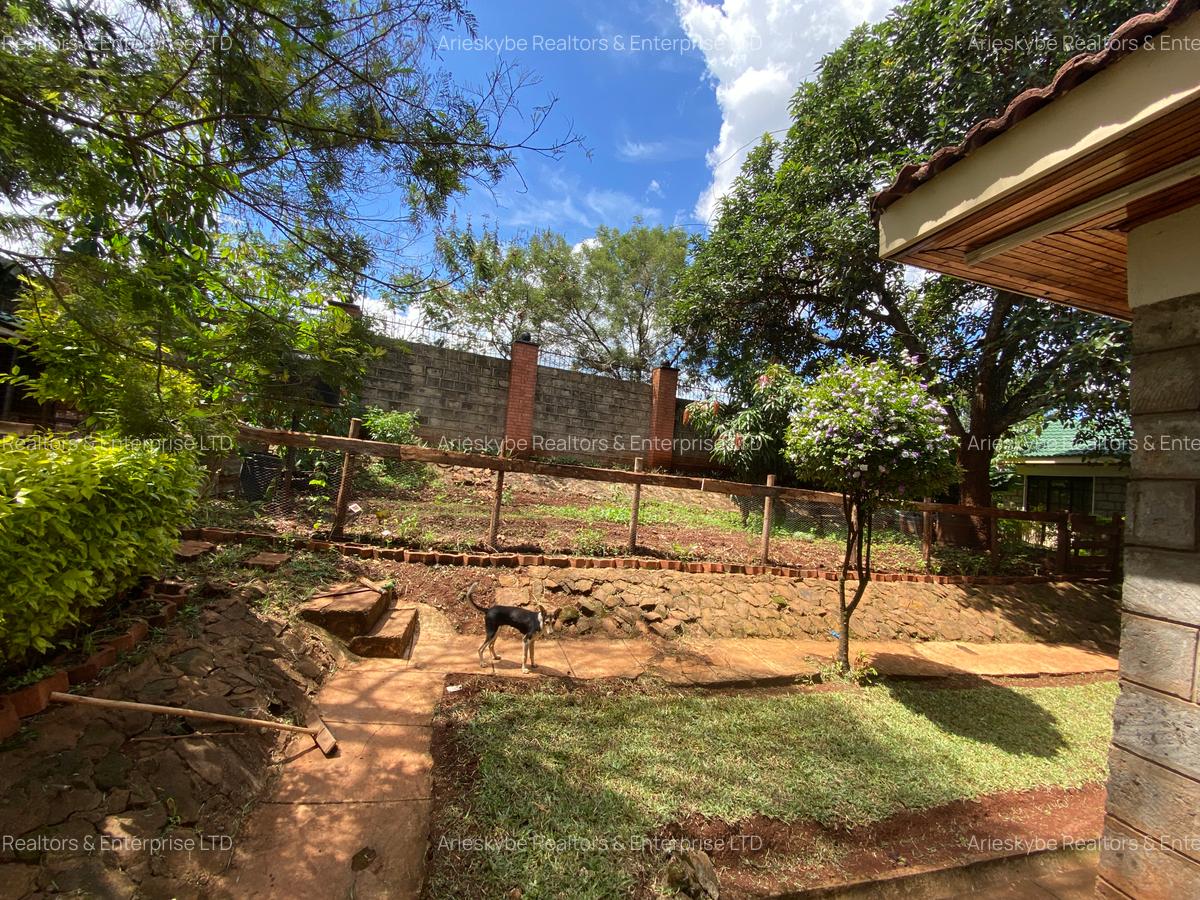 5 Bed Villa with En Suite in Runda - 7