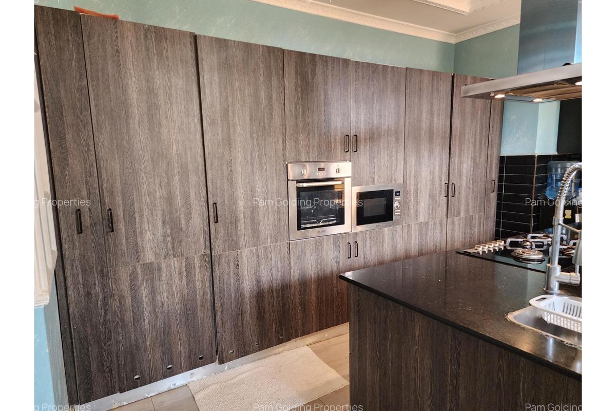 5 Bed House with En Suite at Kiambu Road - 9