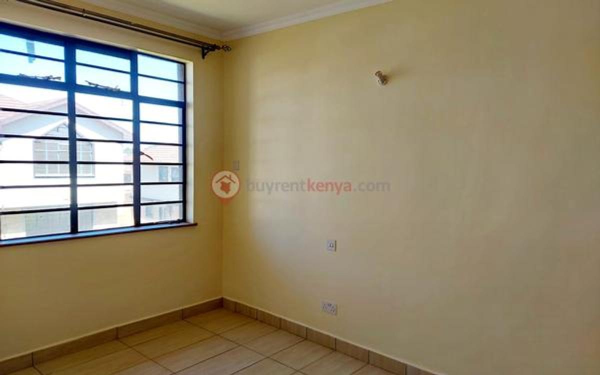 5 Bed Townhouse with En Suite at Kiambu - 8