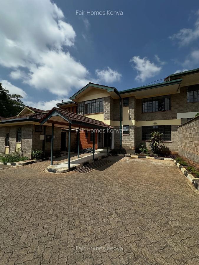 4 Bed Townhouse with En Suite at James Gichuru - 1