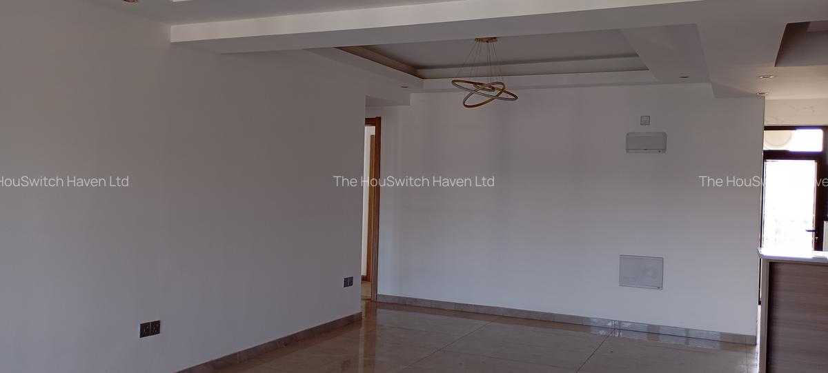 3 Bed Apartment with En Suite at Off Riverside Drive - 14