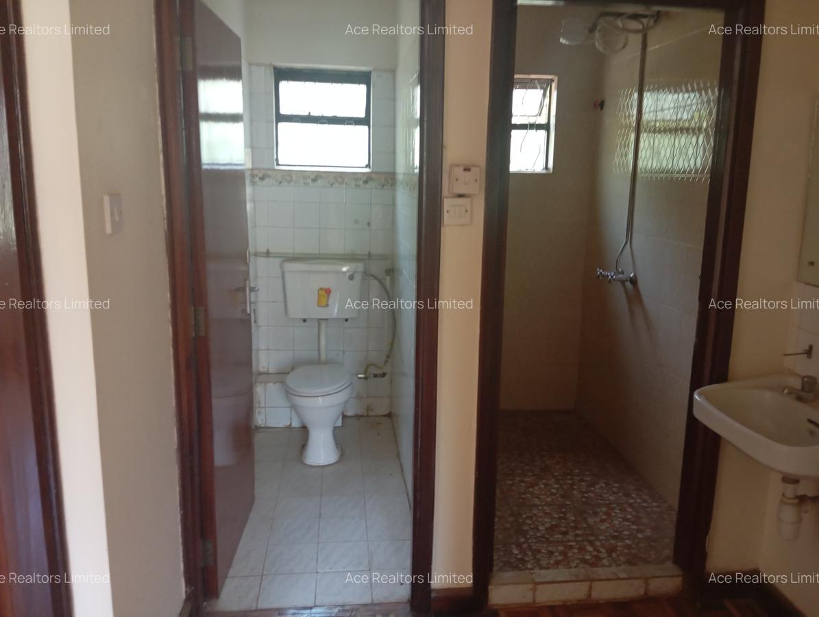3 Bed Apartment with En Suite at Riara Road - 9