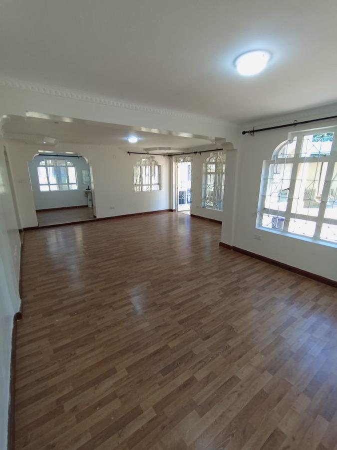 4 Bed Townhouse with En Suite at Muigai - 2