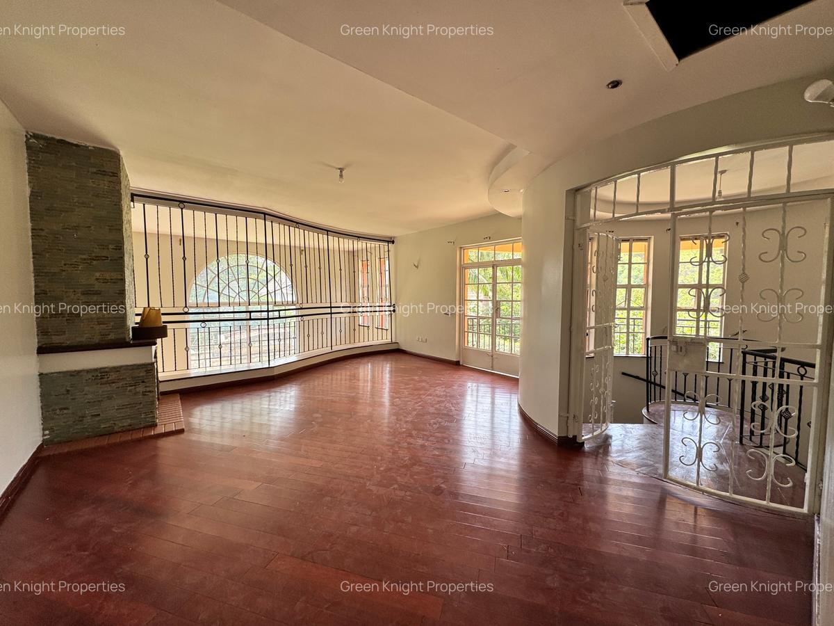 4 Bed House with En Suite in Karen - 9