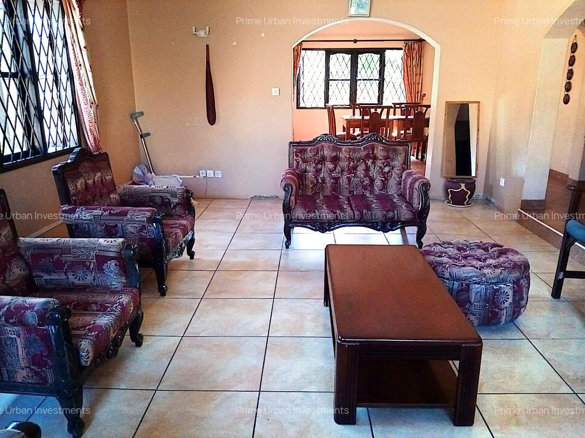 5 Bed House with En Suite at Serena Beach - 8