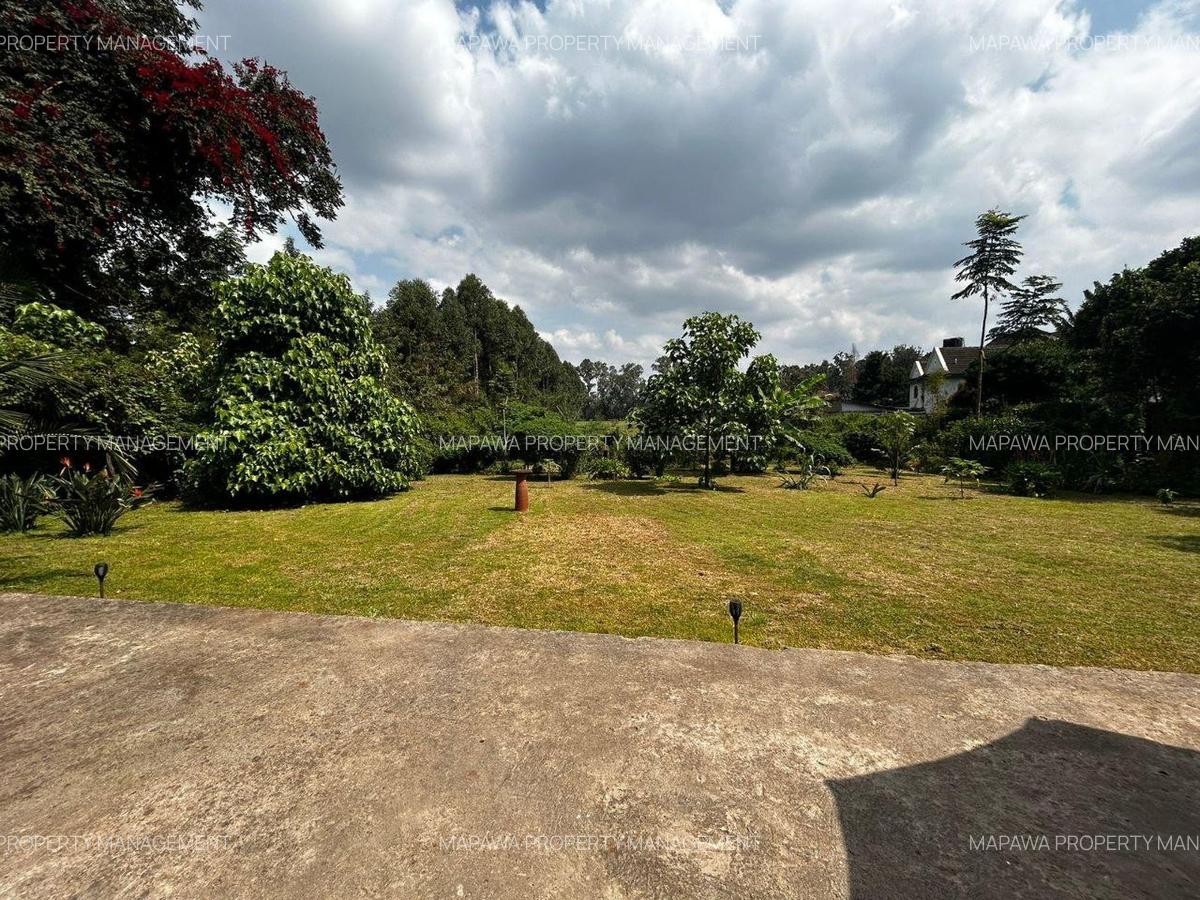 Serviced 3 Bed Apartment with En Suite in Garden Estate - 8